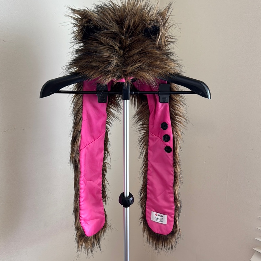 Girls Neiman Marcus Skaist Taylor Animal Fox Wolf Hat Scarf Mittens Wrap S-M